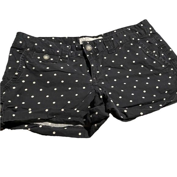 Aeropostale size 5/6 navy polka dot shorts excellent condition - Picture 1 of 2